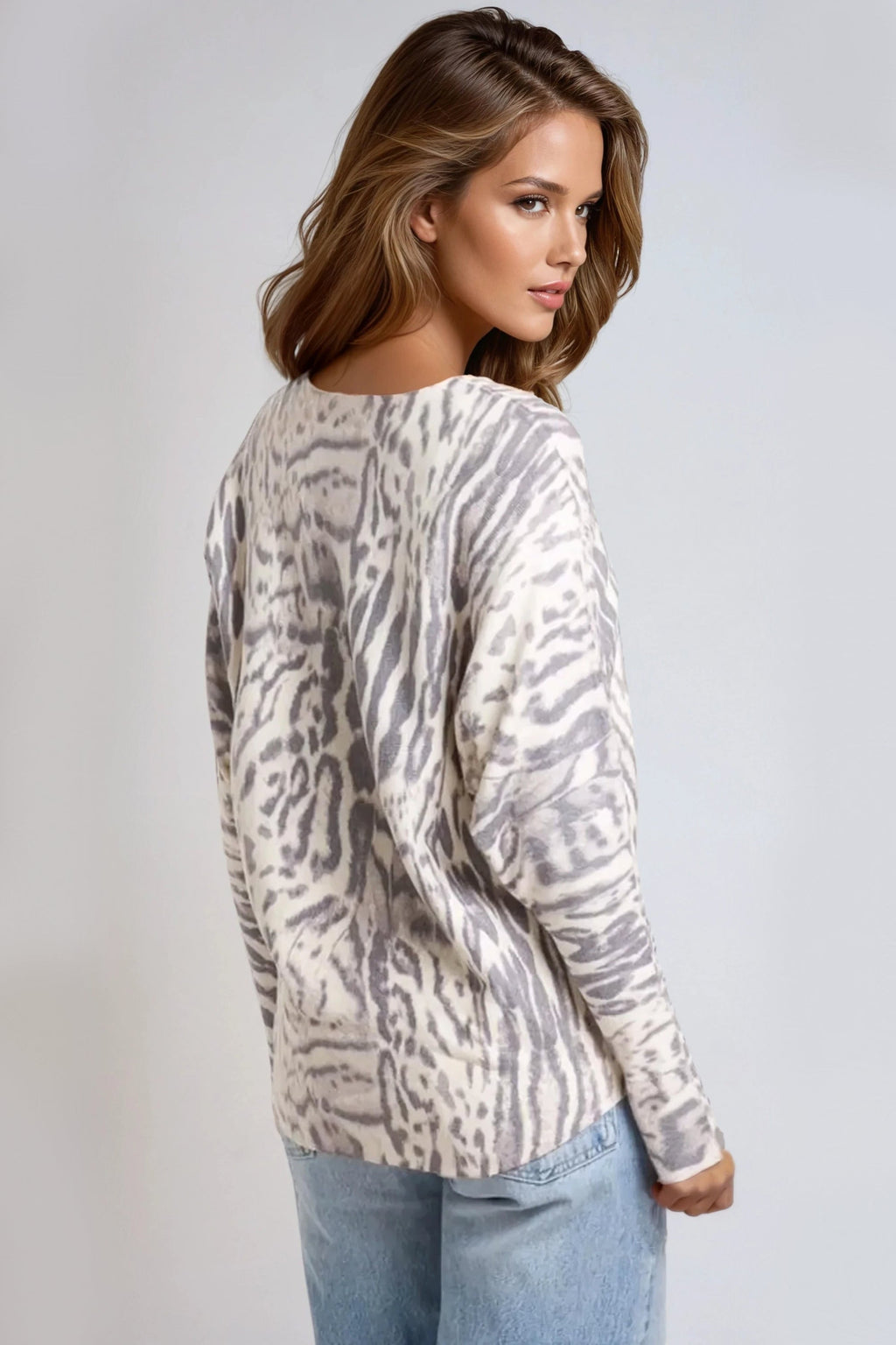Stone Animal Print Fine Knit Jumper-2