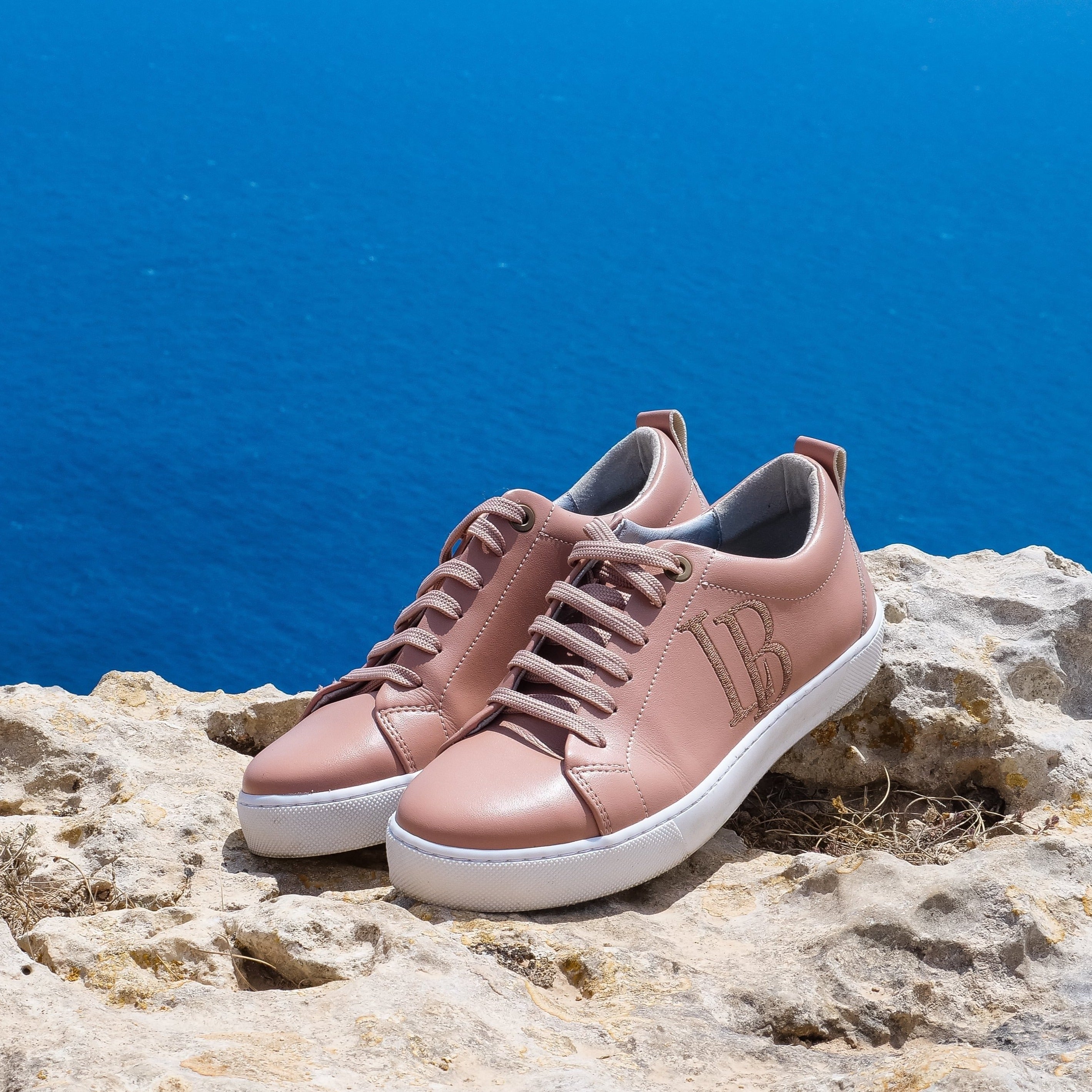 Eco Friendly Apple Skin Vegan Sneakers for Women Luxurious Leather Made in Italy-3