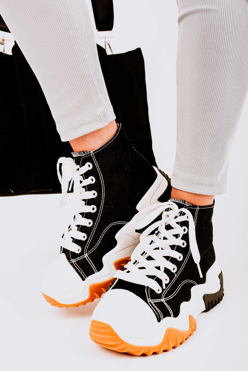 Chunky Platform Round Toe Lace Up Trainers